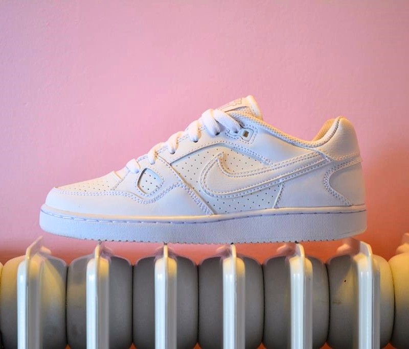 616302_amorshoes-WMNS-nike-son-of-force-blanca_616302