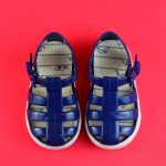 s10142-003_amorshoes-cangrejera-igor-shoes-niño-tenis-nautico-azul-marino-crema-s10142-003