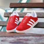 S76228_amorshoes-adidas-originals-gazelle-rojo-roja-scarlet-S76228