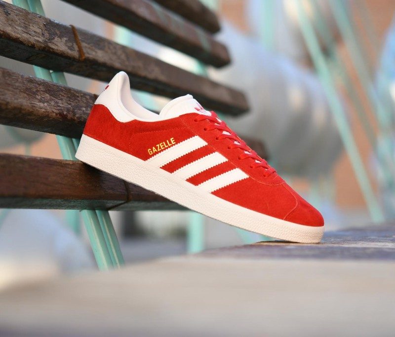 S76228_amorshoes-adidas-originals-gazelle-rojo-roja-scarlet-S76228