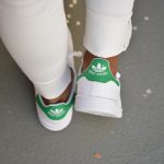 M20605_amorshoes-adidas-stan-smith-junior-niño-blanca-logo-verde-M20605