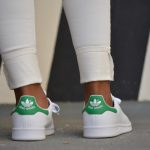 M20605_amorshoes-adidas-stan-smith-junior-niño-blanca-logo-verde-M20605
