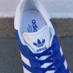 s76227_amorshoes-adidas-originals-gazelle-blue-azul-royal-s76227
