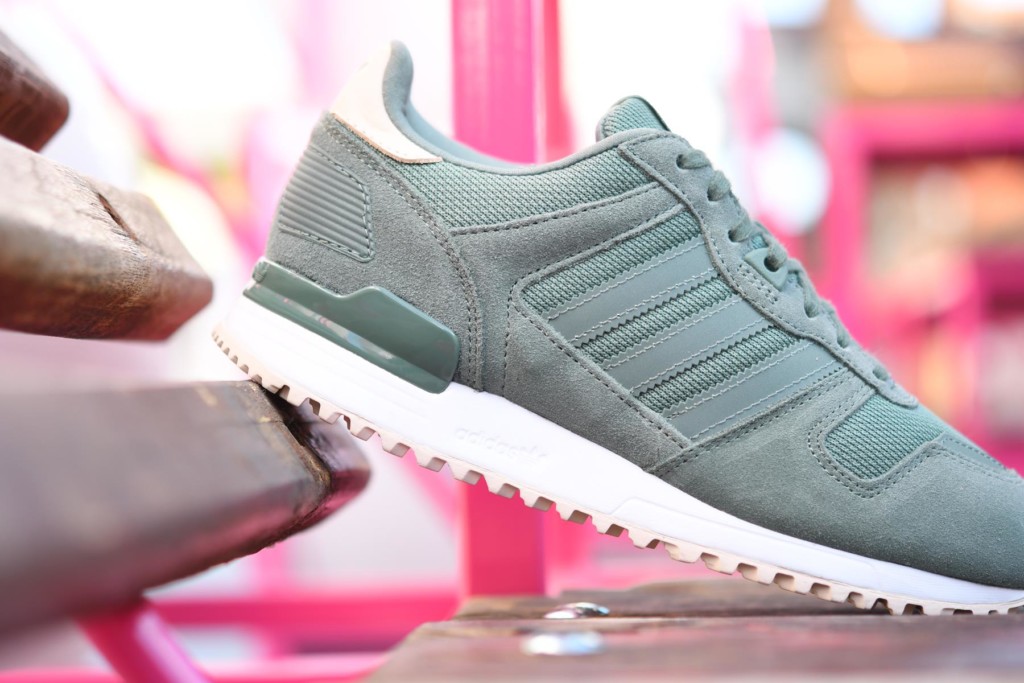 Adidas Originals 700 W Verde - AmorShoes