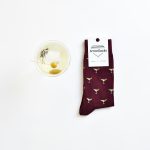AmorShoes_amorsocks-calcetines-socks-vermu-vermut-blanco-copa-martini-calcetin-burdeos